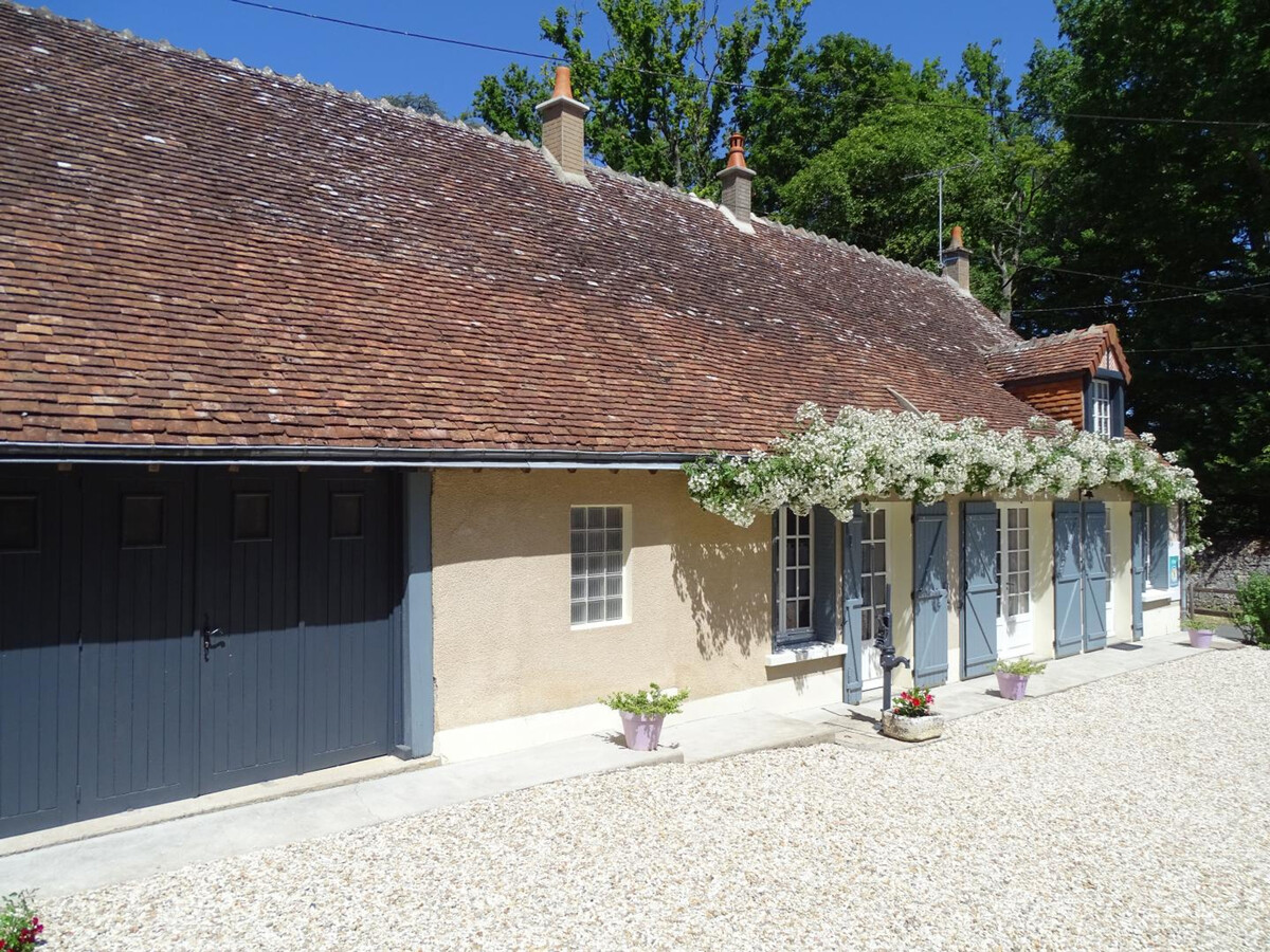 Longère de plain-pied à Pouillé, jardin clos et animaux acceptés - Photo 2