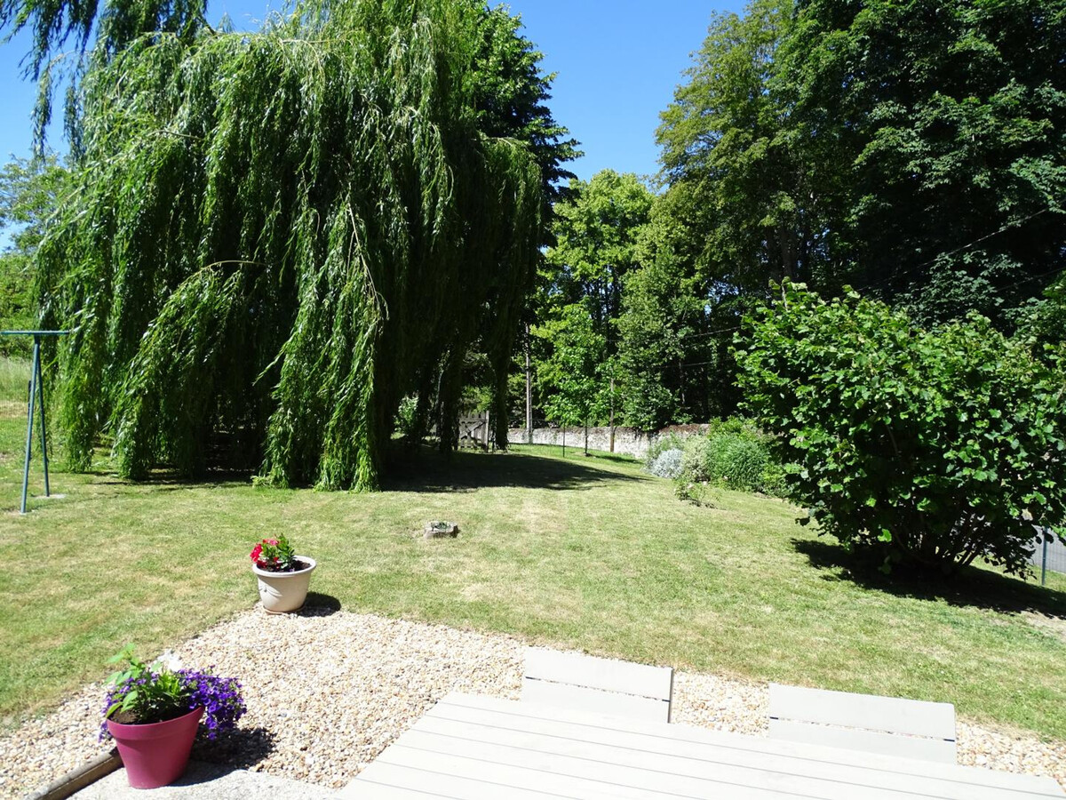 Longère de plain-pied à Pouillé, jardin clos et animaux acceptés - Photo 4