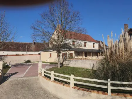 Gîte cosy avec jardin, terrasse et parking entre Châteaux de la Loire et ZooParc de Beauval - Photo 2