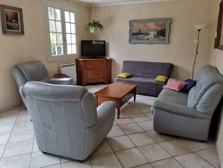 Gîte 10 personnes avec jardin clos à Oisly : photo 6