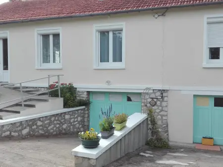 Location gite à Muides sur Loire, Gîte tout confort avec jardin près du Château de Chambord, idéal pour familles et amis