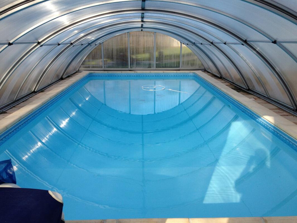 Gîte avec tour dans parc de 2 hectares, piscine privée - Photo 8