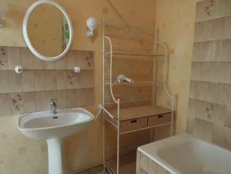 Gîte 4 personnes avec piscine chauffée à Danzé : photo 10