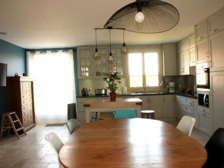 Gîte 6 pers. 85m² rénové, 2000m² de terrain - Photo 2