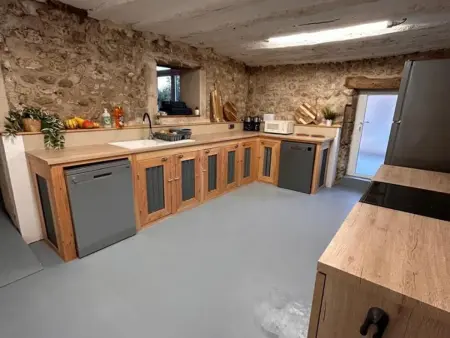 Gîte 15 pers. avec piscine chauffée à Thoré-la-Rochette : photo 8
