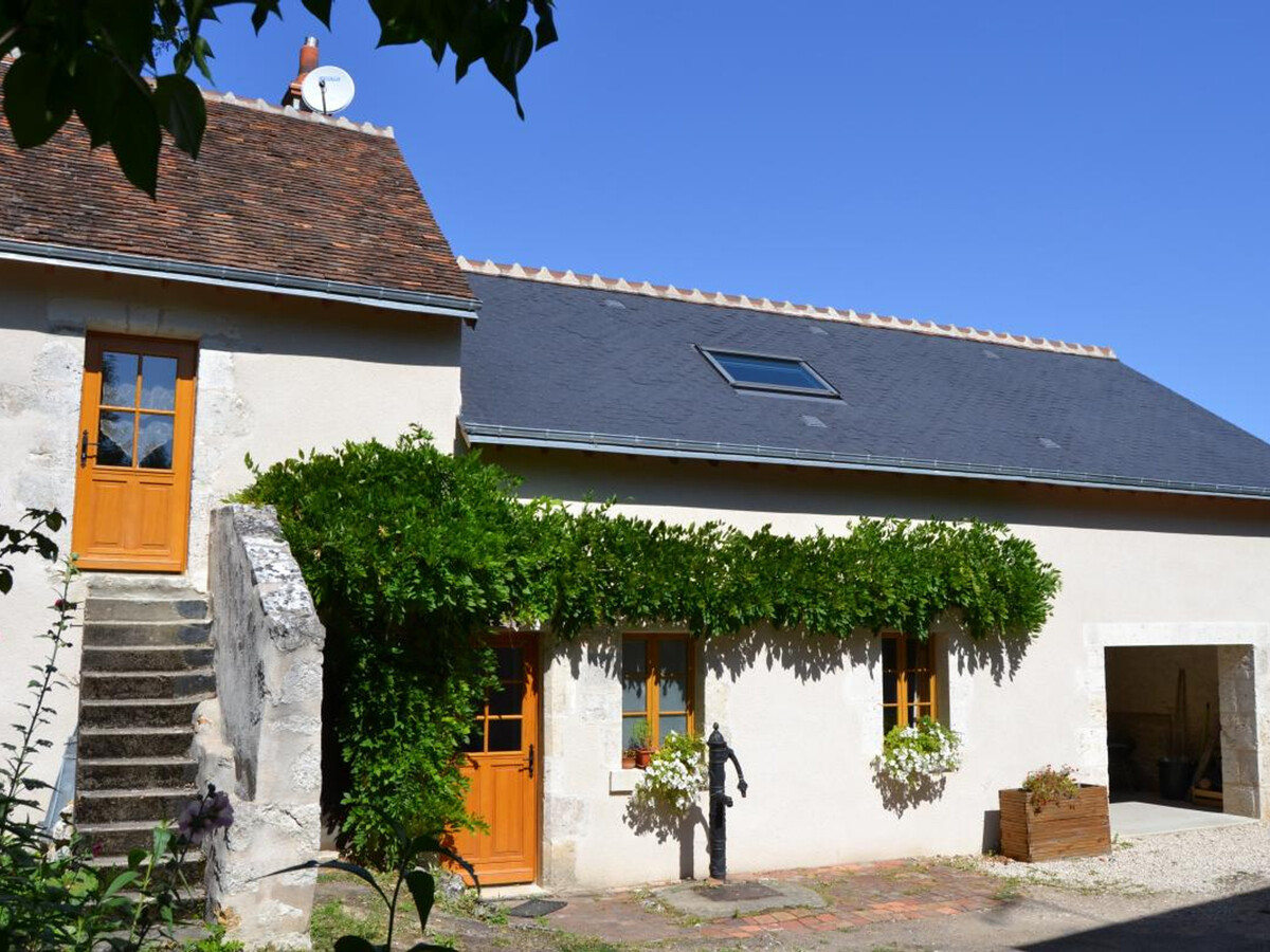 Gîte 8 personnes à Molineuf avec jardin 320m² et jeux enfants - Photo 1