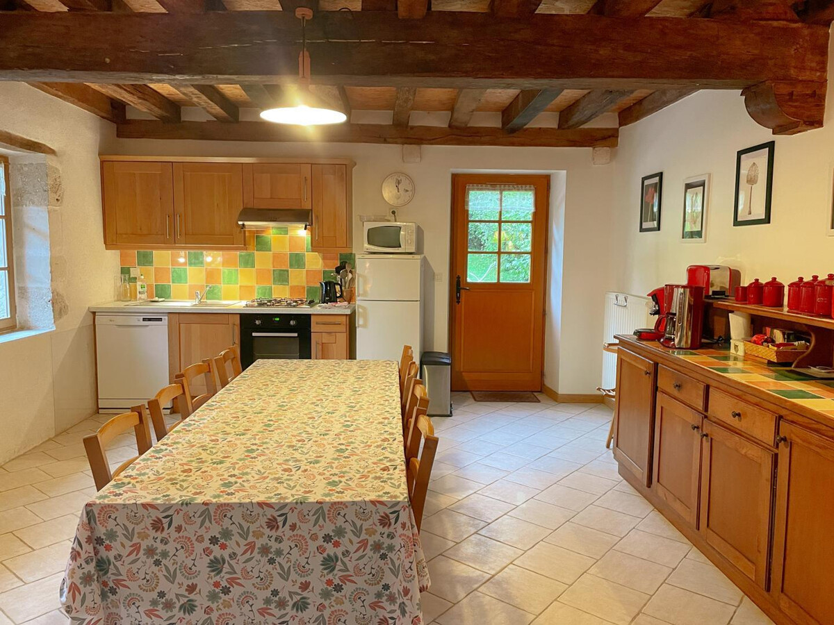 Gîte 8 personnes à Molineuf avec jardin 320m² et jeux enfants - Photo 3