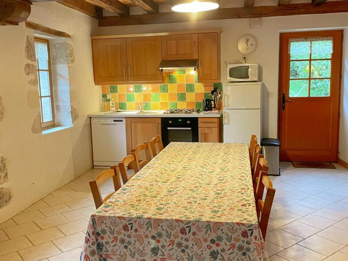 Gîte 8 personnes à Molineuf avec jardin 320m² et jeux enfants - Photo 9
